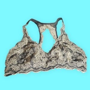 ☁️ Felina Lace Bralette - Medium